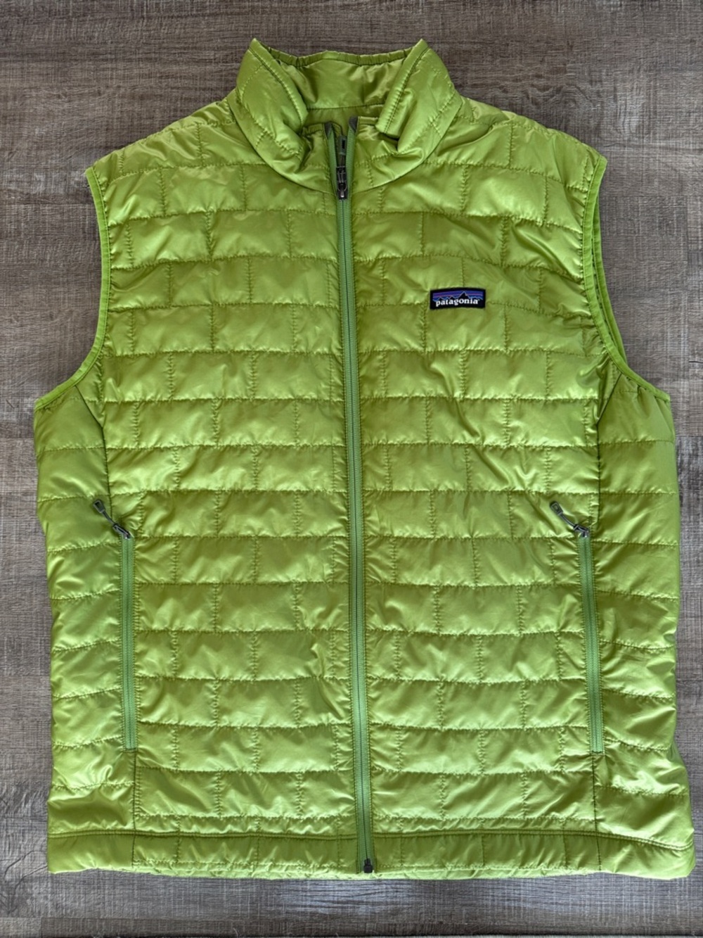 Patagonia  Nano pufferQuilted Vest in Bright Lime Green